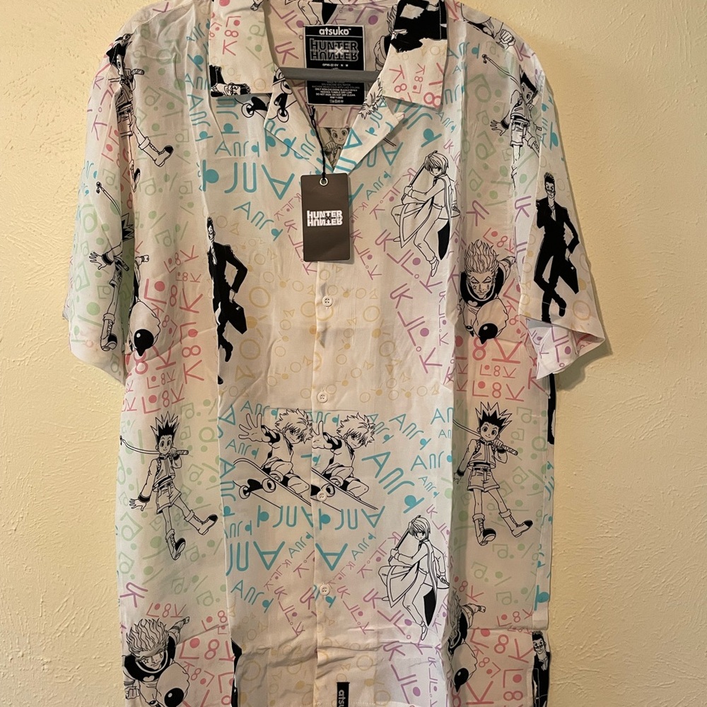 24. HUNTER X HUNTER CHARACTER BUTTON-DOWN SHIRT